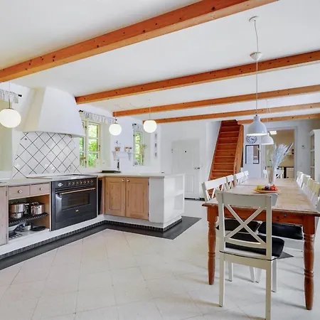 Holiday home Sirkku - 320m From The Sea By Interhome Tranekaer